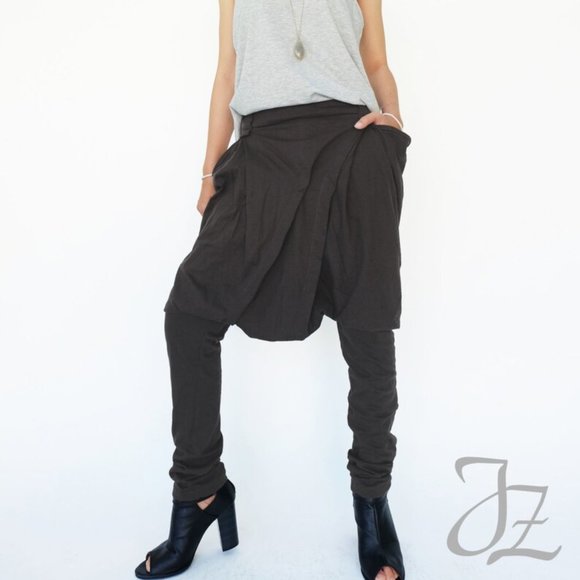 Pants - Women's Pleated Front Drop Crotch Harem Pants